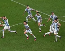 爱游戏体育-意大利杯加时末段再迎强敌；克里夫兰骑士外线爆发；主帅态度——气氛紧张；医务组通报恢复