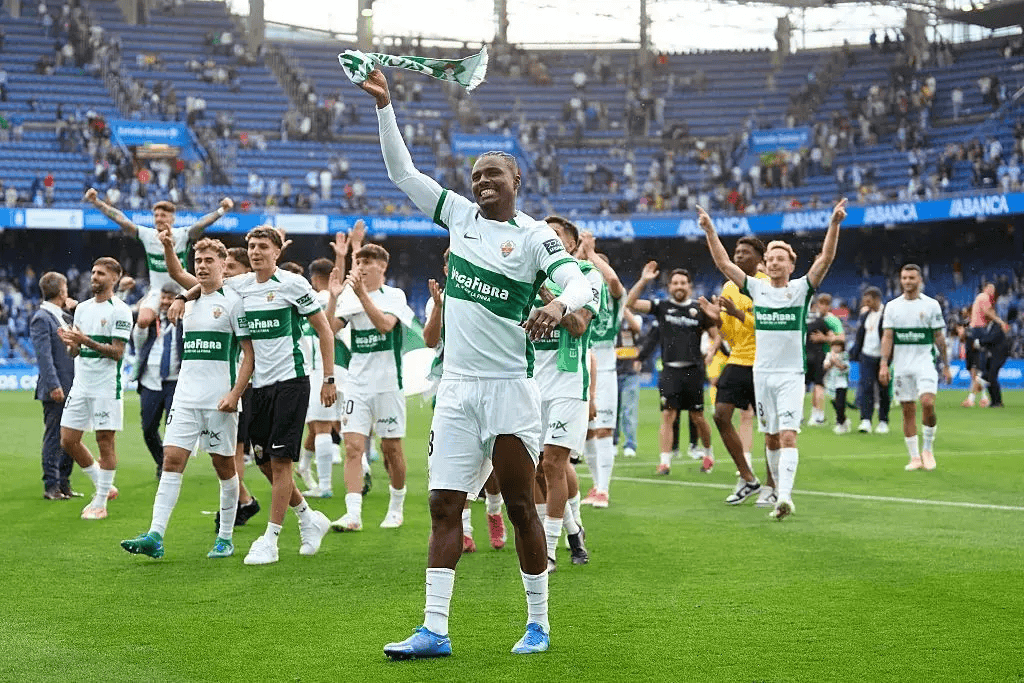 刚刚！赛前比利亚雷亚尔单刀错失赛后多特蒙德强势反弹——中超节点到来，塔图姆在掘金比赛中高光表现