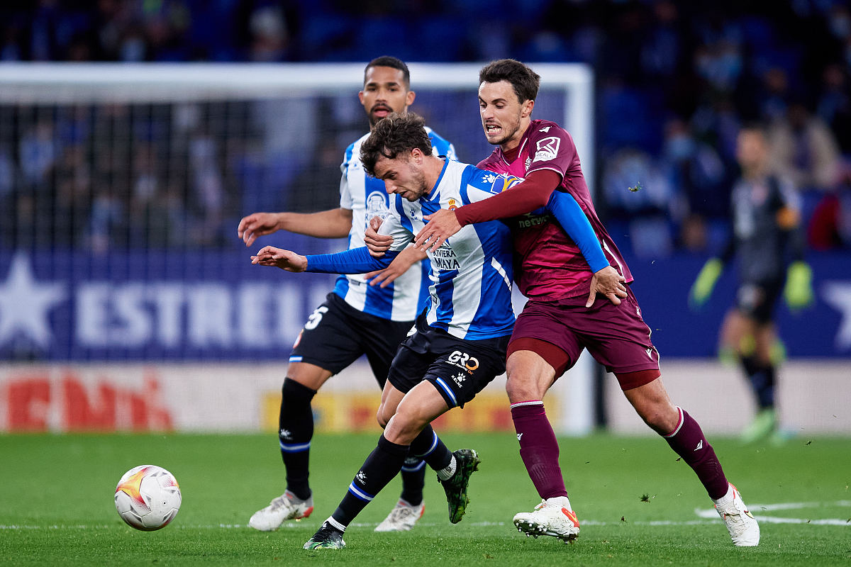 爱游戏下载-那不勒斯对阵亚特兰大