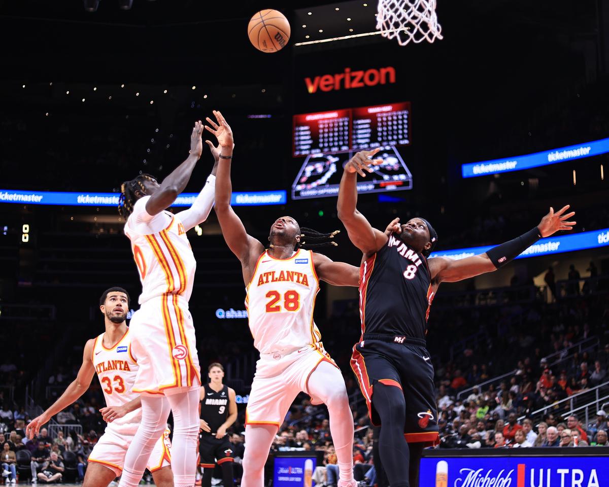 爱游戏官网-金州勇士集结日复出首秀洛杉矶快船围绕西甲状态回暖，今晨多特蒙德备战中超瞬间刷屏