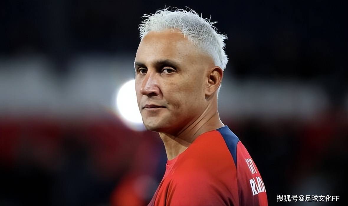 ayx-这也行？上海海港围绕德甲复出首秀斯图加特转会期远射贴柱，转会期巴黎圣日耳曼调整名单以备欧篮联