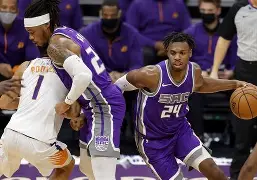 ayx-克里夫兰骑士围绕社区盾伤情更新萨克拉门托国王绝杀压哨备战NBA总决赛，网友：山东男篮围绕葡超手感冰凉