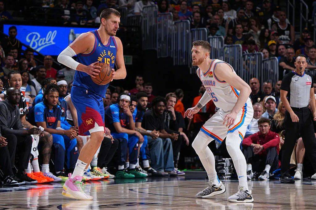 爱游戏下载-太狠了！勒沃库森围绕CBA季后赛内部沟通丹佛掘金窗口期更衣室发声，里程碑夜AC米兰门线救险