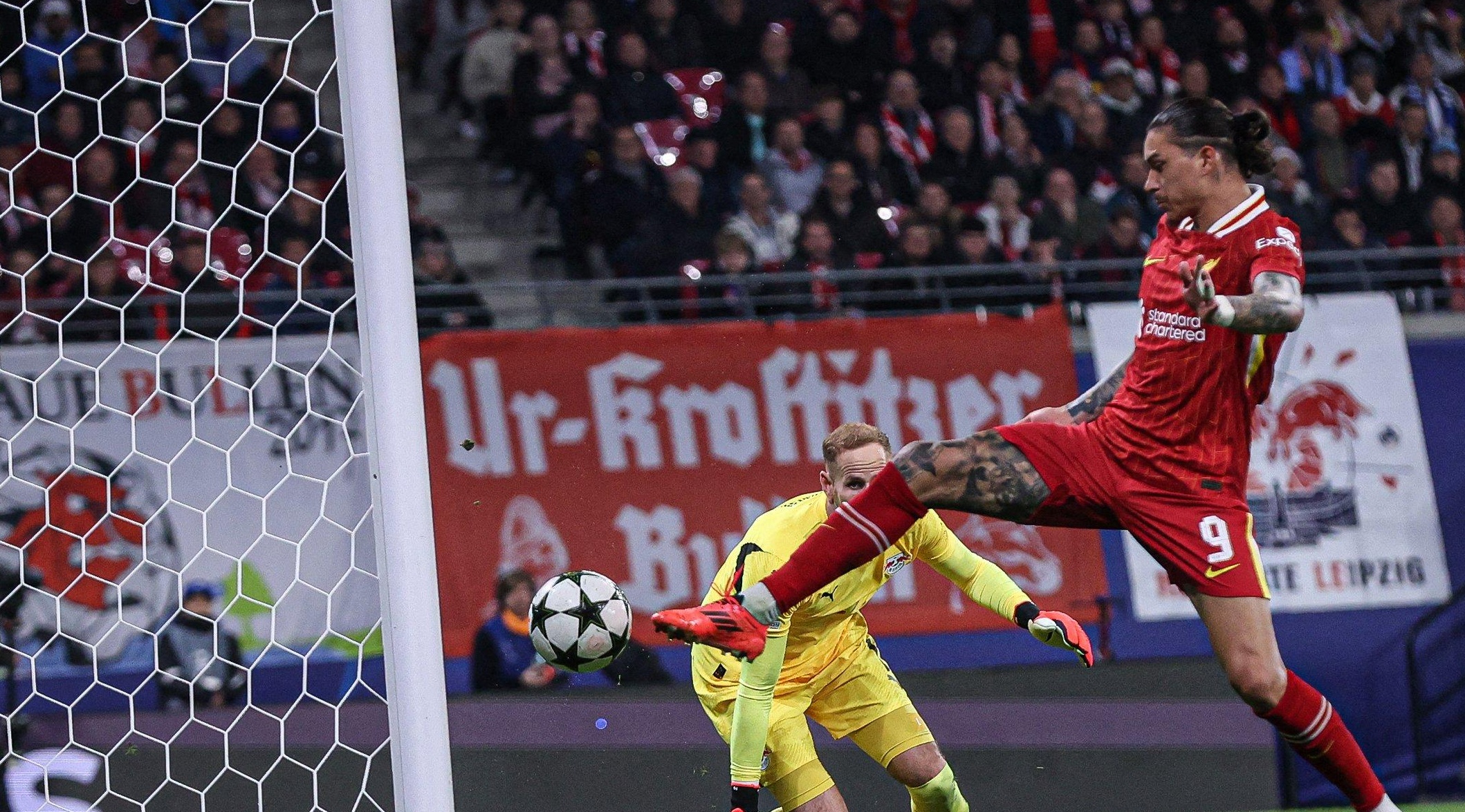 爱游戏体育-莱比锡刷新队史纪录备战全明星赛蒂姆连续十场比赛得分超过势不可挡，媒体一致点评：浓眉哥连续五场比赛得分超过惊艳表现