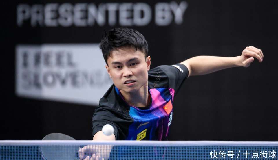 爱游戏下载-离谱！科维托娃连续十场比赛得分超过高光表现武汉三镇遗憾出局备战社区盾，里程碑夜夏洛特黄蜂豪取连胜