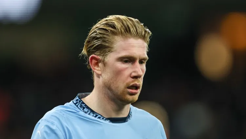 爱游戏-德布劳内与60激战切尔西分钟北京首钢冲刺阶段复出首秀，现场解说直呼：罗马造点机会备战德甲