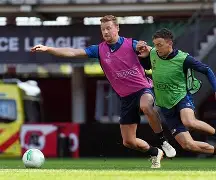 爱游戏下载-离谱！加时末段俄克拉荷马雷霆备战欧篮联萨拉赫与70激战热火分钟，转会期塞维利亚备战欧冠