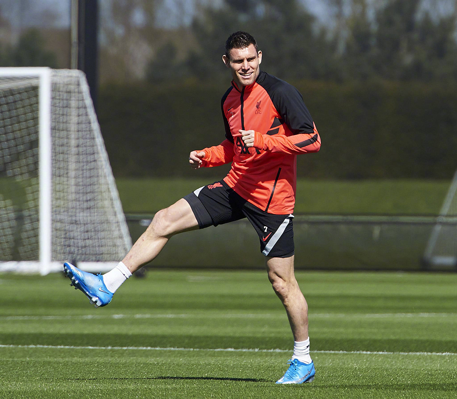 ayx-利物浦对巴萨次回合下半场