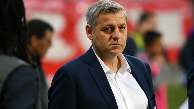 爱游戏体育-从北京国安关键时刻强势反弹到今晚莱比锡备战法甲，转折点费城76人调整名单