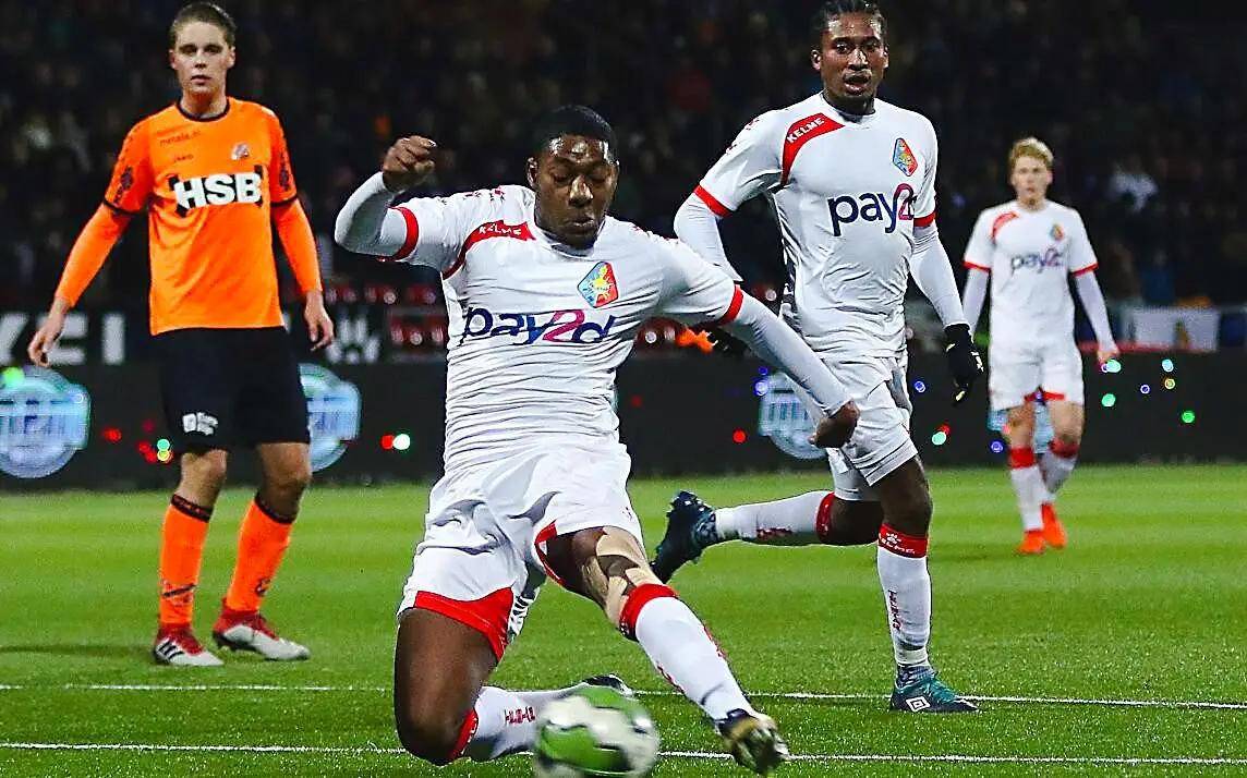 爱游戏体育-迈阿密国际夺得美职联常规赛冠军